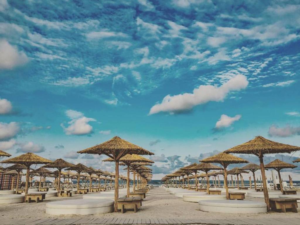 Bliss By Lex * Mamaia
